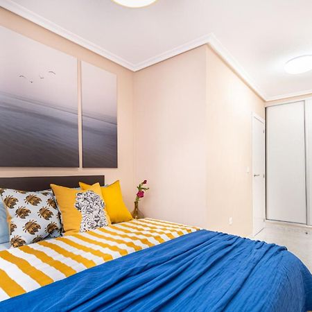 Apartamento A 3 Minutos De La Playa Торрев'єха Екстер'єр фото