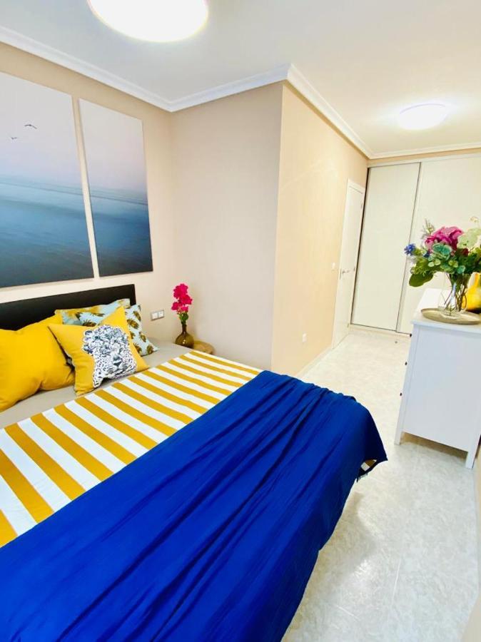 Apartamento A 3 Minutos De La Playa Торрев'єха Екстер'єр фото