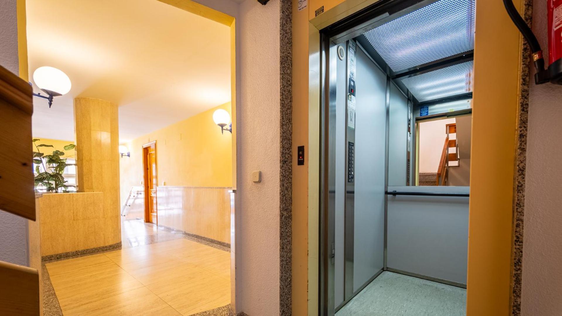 Apartamento A 3 Minutos De La Playa Торрев'єха Екстер'єр фото
